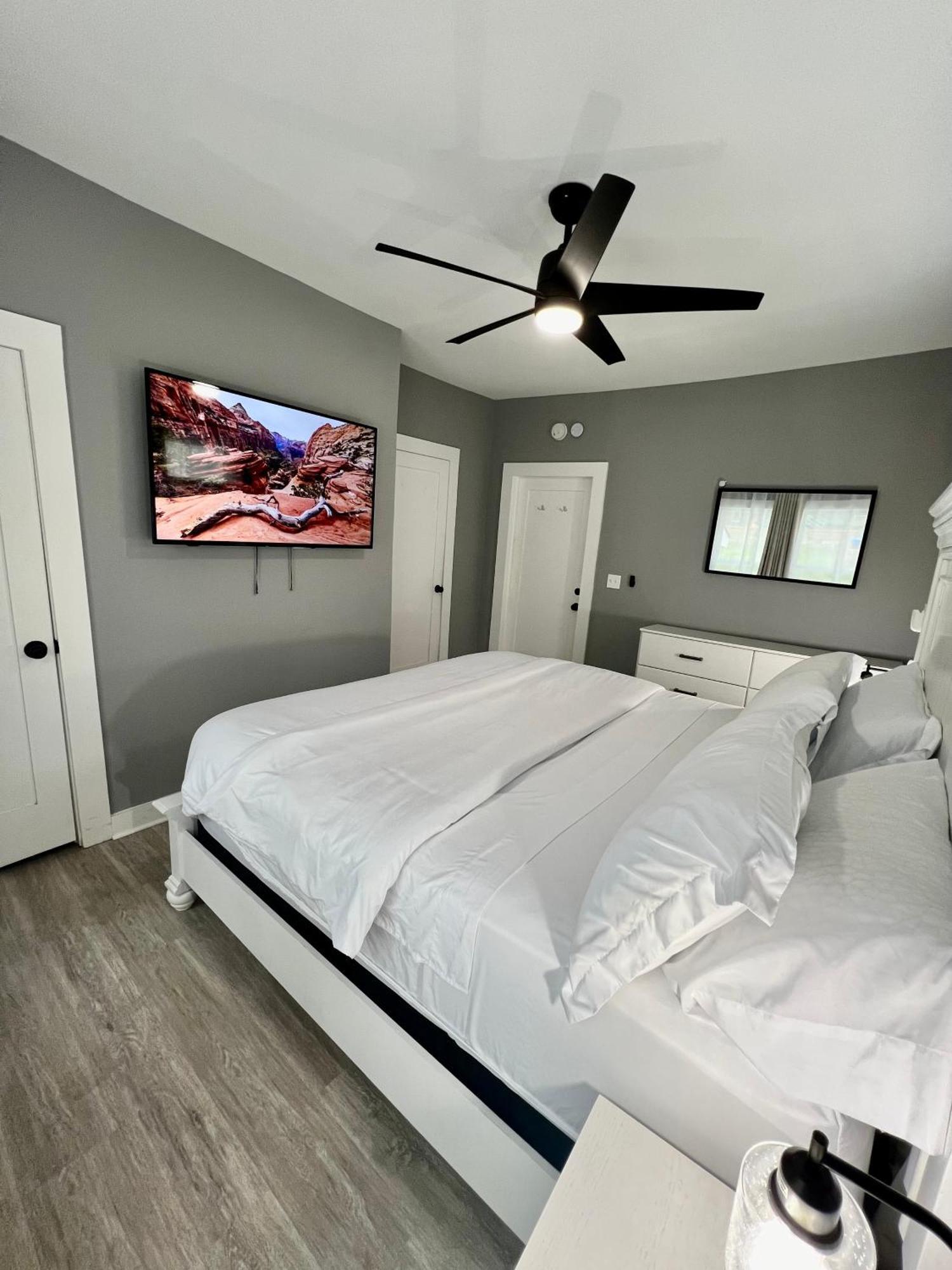 Charming 2Br 2Ba 10 Min Dt Airport By Lsp Homes Atlanta Exterior foto
